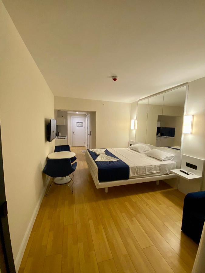 Aparthotel For Batumi Orbi City Zimmer foto